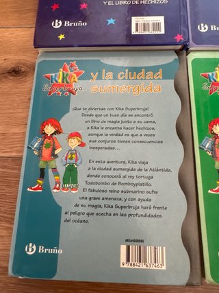 Lote libros Kika Superbruj