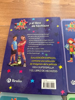 Lote libros Kika Superbruj