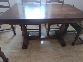 Mesa antigua madera con 6 sillas tapizadas