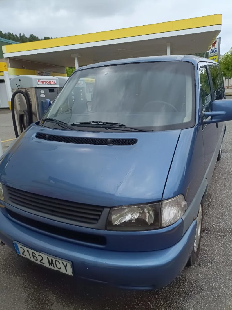 Volkswagen Caravelle 1996 - foto 1