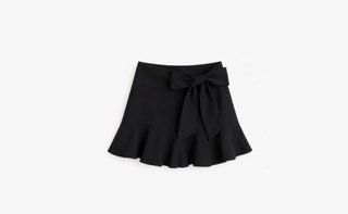 Falda Zara negra lazo volantes