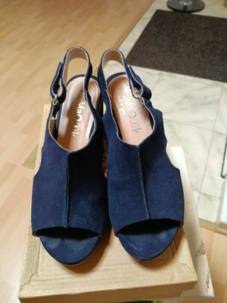 Sandalias y zapatos talla 39 Verano