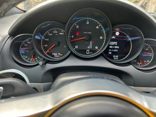 Porsche Cayenne 2016