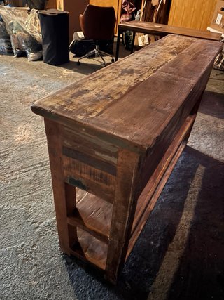 Mueble recibidor de madera
