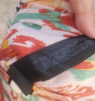 Lote de 3 vestidos y una chaqueta