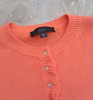 Lote de 3 vestidos y una chaqueta