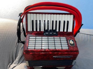 Accordeon Weltmeister Stella 40 bassi