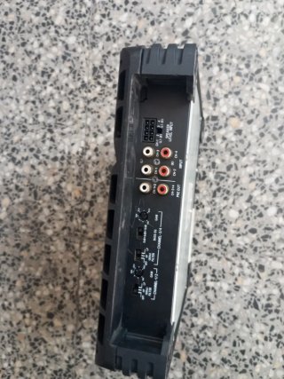 Etapa Alpine 4 canales 640W.  Modelo PMX-F640