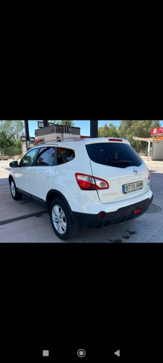 Nissan Qashqai+2 2011