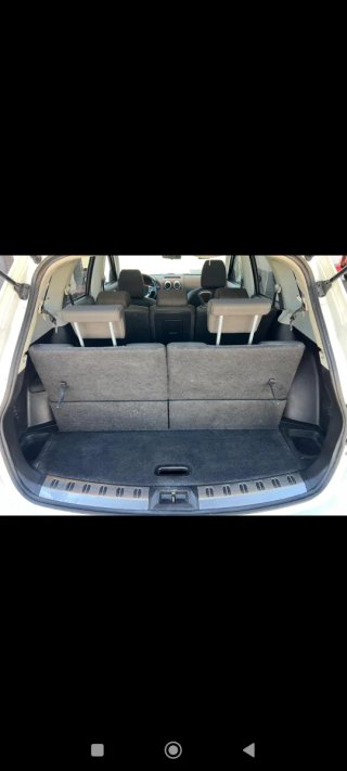 Nissan Qashqai+2 2011