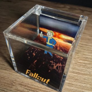 Diorama Fallout Vault Boy