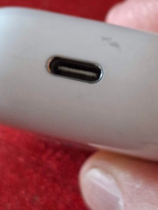 Estuche Carga AirPods A3058 USB-C