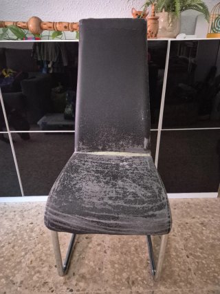 Silla de comedor para restaurar