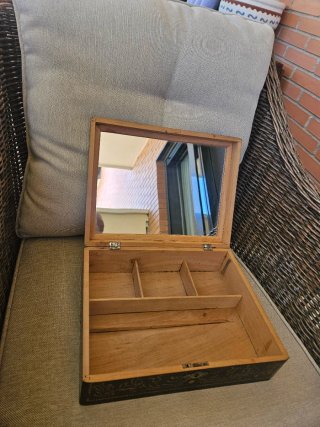 Caja joyero antigua de madera con espejo – Vintage