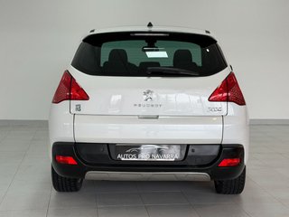 PEUGEOT 3008 HYbrid4 Limited Edition