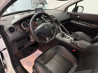 PEUGEOT 3008 HYbrid4 Limited Edition