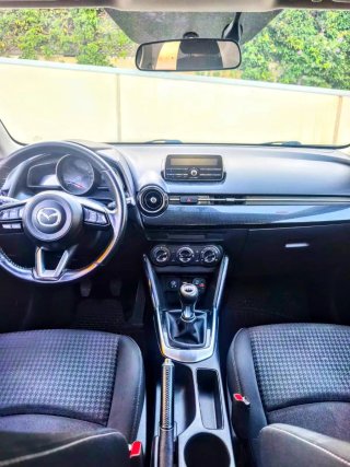 Mazda 2 2018