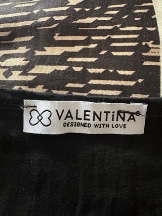 Vestido bordado negro Valentina