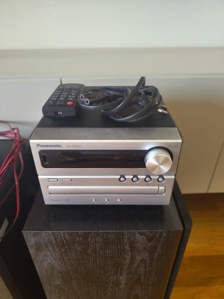 Altavoces Technics 120W + Reproductor Panasonic