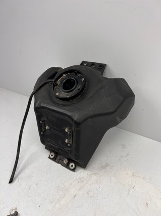 Depósito gasolina KTM Duke 125