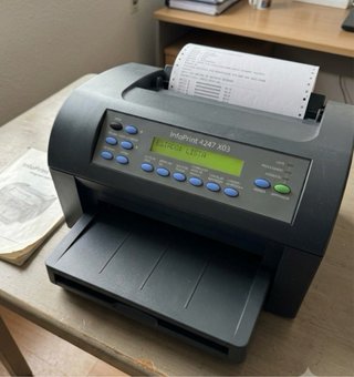 Impresora InfoPrint 4247 X03 Matricial Industrial