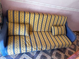 Sofá Cama Tela Azul y Amarillo