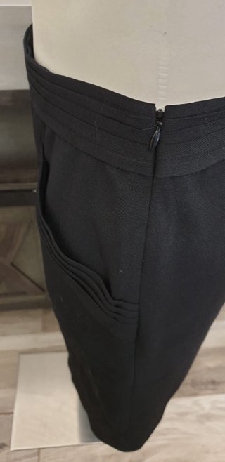 Gonna sartoriale Alberta Ferretti nera