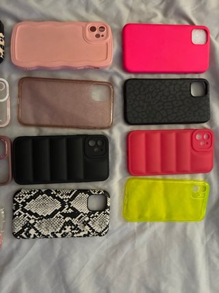 Fundas iPhone 11 (Variedad de Diseños)