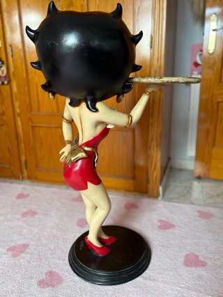 Figura Betty Boop Roja Bandeja