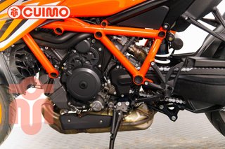 KTM 1290 SUPER DUKE R