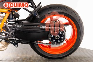 KTM 1290 SUPER DUKE R