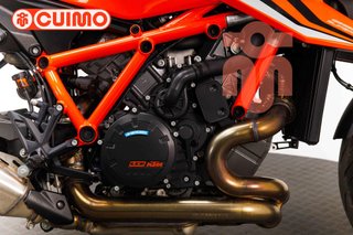 KTM 1290 SUPER DUKE R