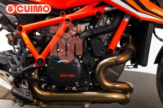 KTM 1290 SUPER DUKE R