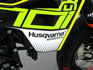 HUSQVARNA 701 SUPERMOTO -A2- GARANTÍA OFICIAL