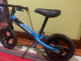 B'Twin Runride 500 Bicicleta de Equilibrio