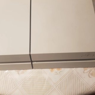PlayStation 4 Slim Blanca