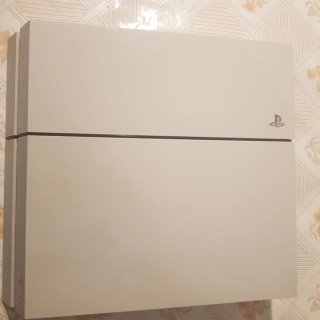 PlayStation 4 Slim Blanca