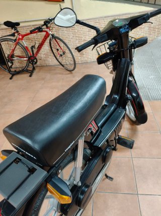 Vespino ALX Negra