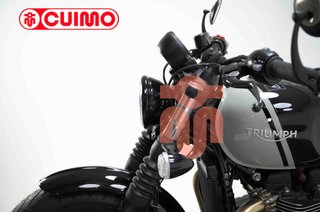 TRIUMPH BONNEVILLE BOBBER