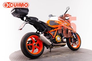 KTM SUPER DUKE 1290 R EVO