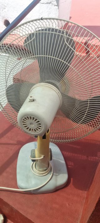 Ventilador sobremesa Ufesa Alisal