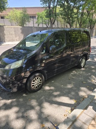 Nissan NV200 2013