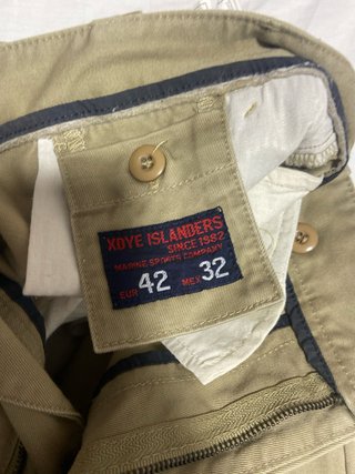 Bermudas hombre beige