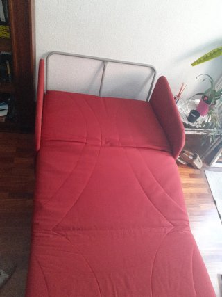 Sofá-cama individual rojo