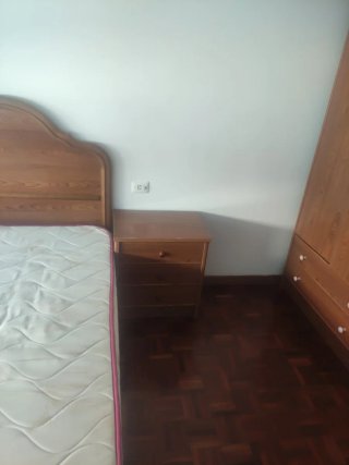 Habitación completa madera.URGE.
