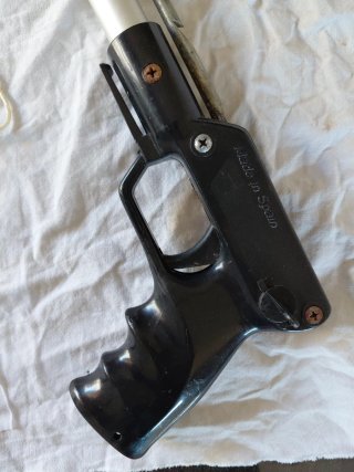 Arpón submarino con gomas