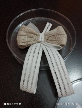 Vestido de comunión blanco con lazo