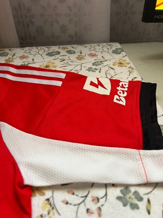 Camiseta Benfica Hugo 23 Talla 12-13 años