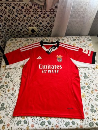 Camiseta Benfica Hugo 23 Talla 12-13 años