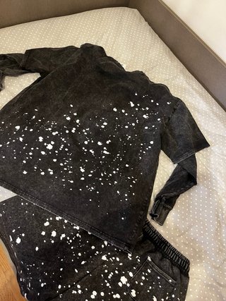 Conjunto Satoshi Nakamoto Negro con Estampado
